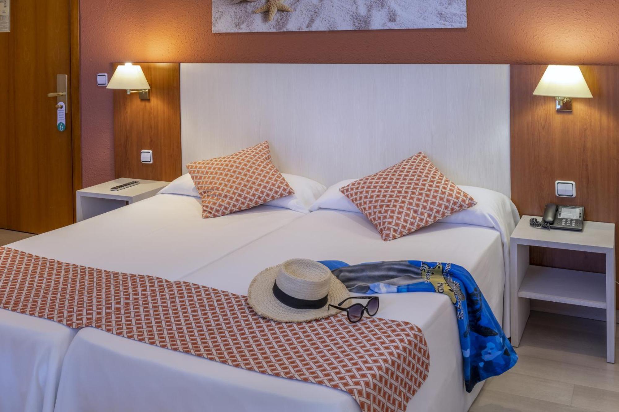 Ght Balmes, Hotel-Aparthotel&Splash 칼레라 외부 사진